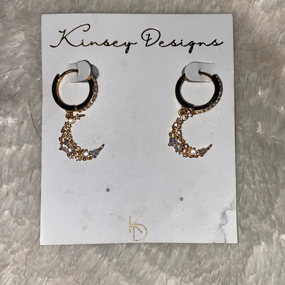 Moon shaped earrings